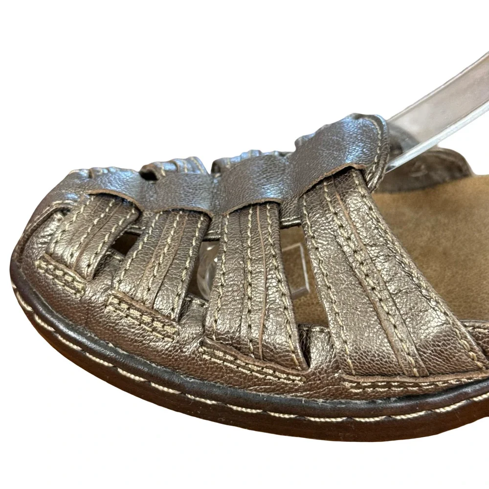Clarks Wendy Suite Metallic Bronze Leather Ankle Strap Low Heels Shoes Sandals 9